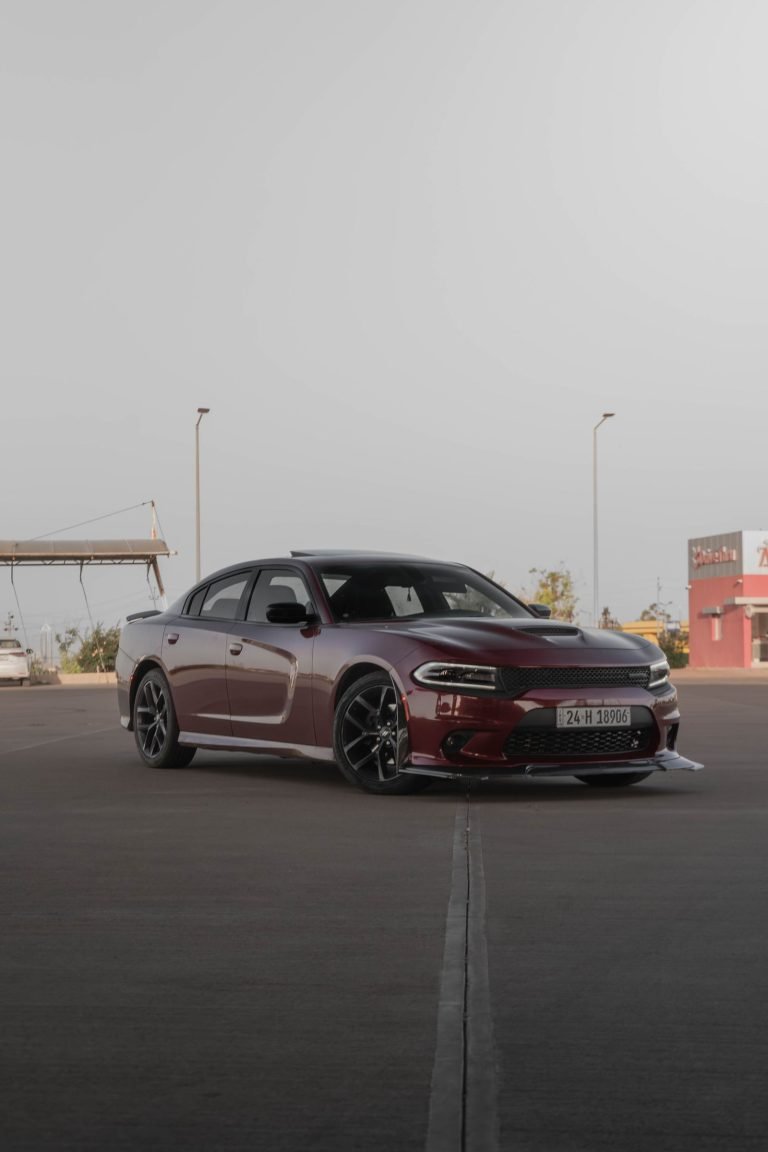 Dodge Charger R/T 2021 — dovoz z USA